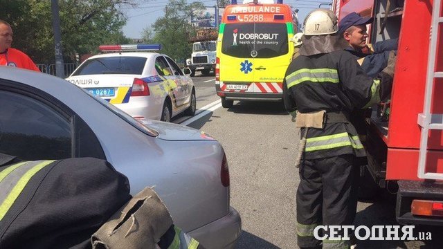 На перекрестке Столичного шоссе и Лесничей произошло ДТП