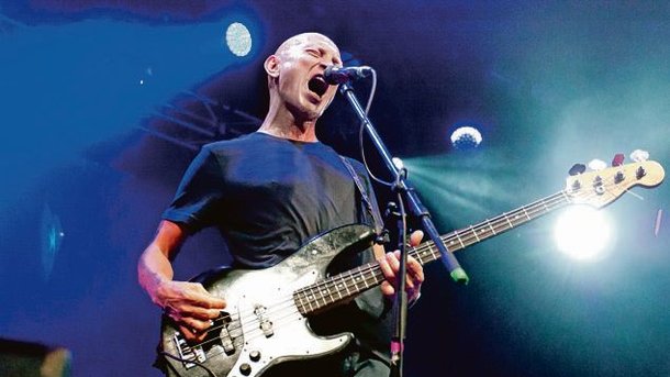 52-летний музыкант души не чает в детях