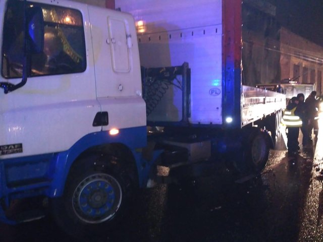 В Киеве не поделили дорогу сразу три авто