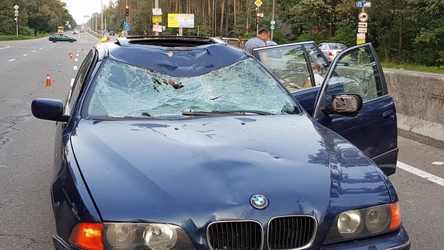 В Киеве водитель BMW сбил насмерть велосипедиста