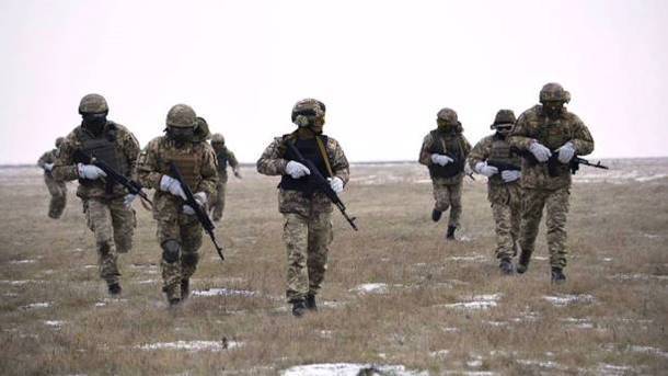 Украинские воины. Фото: facebook.com/ato